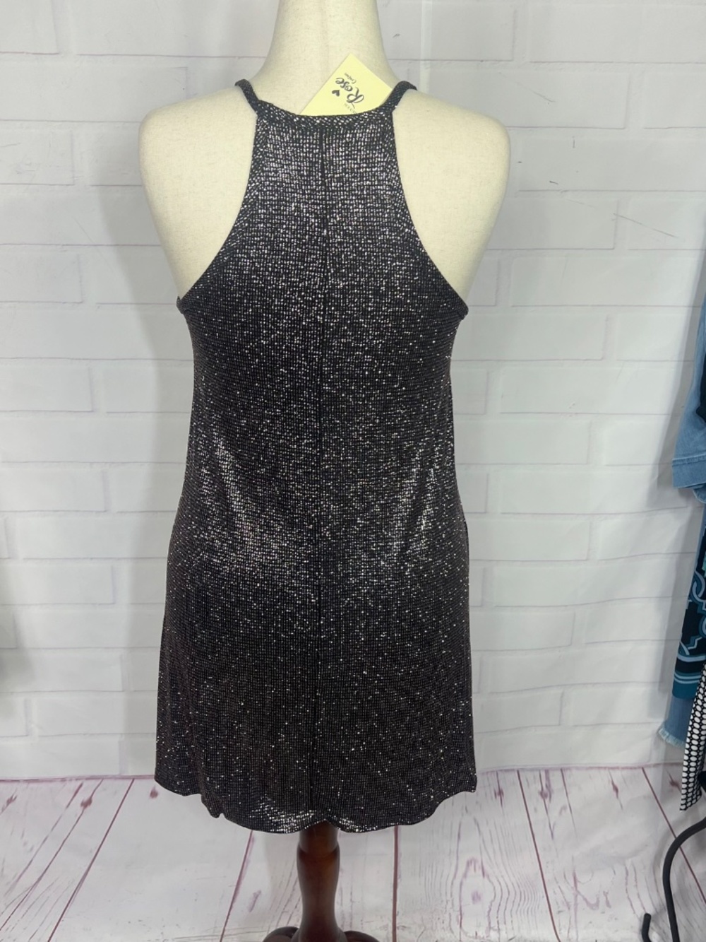 NWT🤩 |•FOREVER ROSE•| Sparkly Stretchy Dress Size Large - Picture 4 of 9